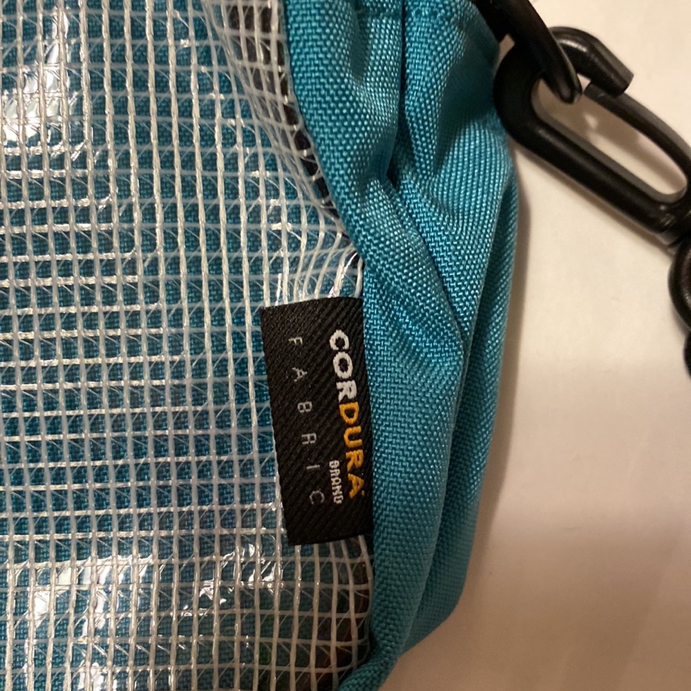 American Eagle x Cordura Crossbody Pouch Bag - Picture 4 of 7